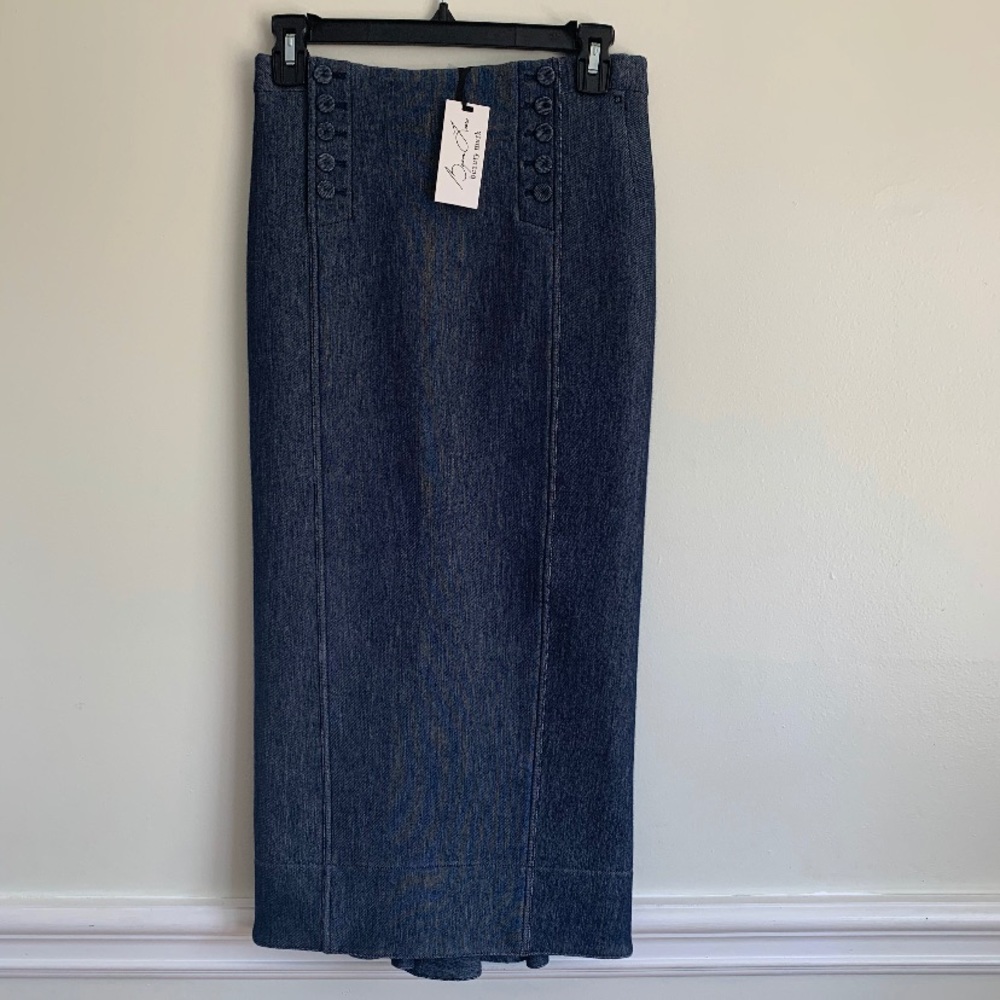 BRAND NEW Denim Skirt